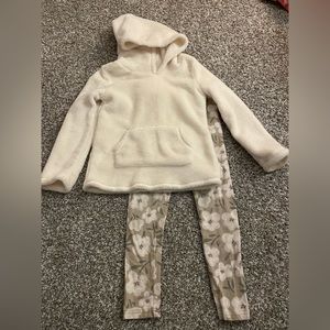 Girls Fleece outfit